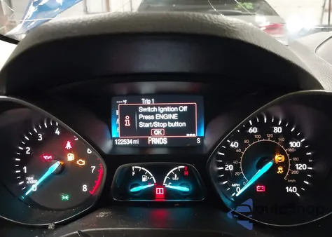 2019 Ford Escape Sel z USA, uszkodzony, nr VIN 1FMCU0HD9KUA82620